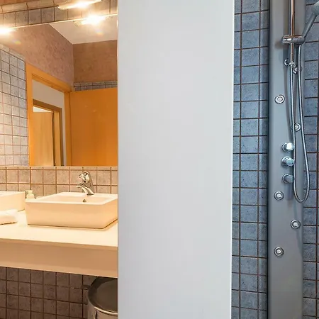 Apartman Town House *