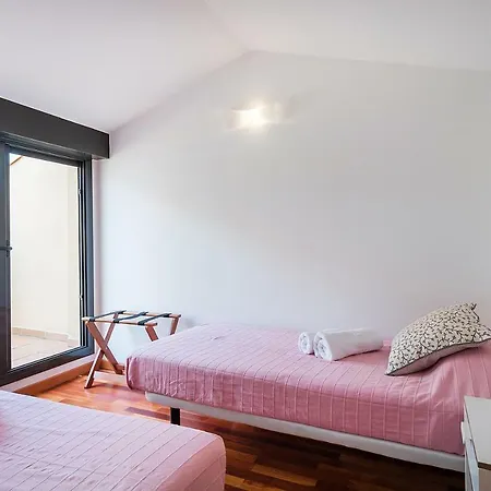 Apartman Town House *
