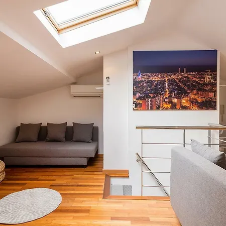 Apartman Town House *