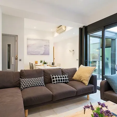 Apartment Town House *